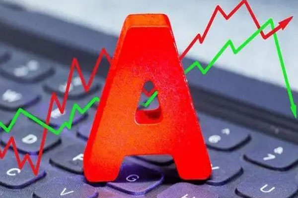 深成指、创业板指则双双跌超1%，科创50指数也跌超1%创下新低